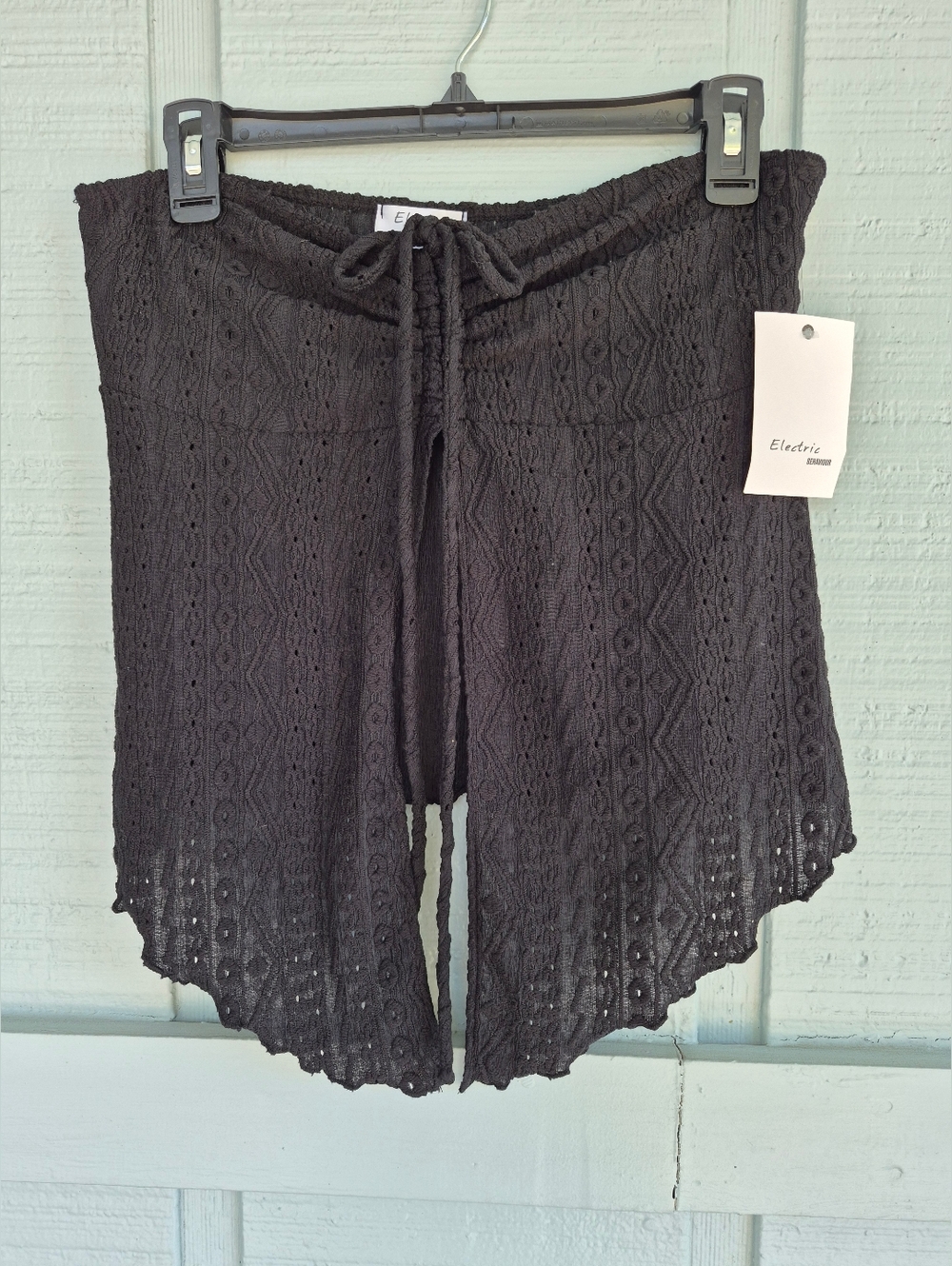 NWT Black Crochet Open Front Ruched Crop Top Jrs L Electric Family Whimsygoth